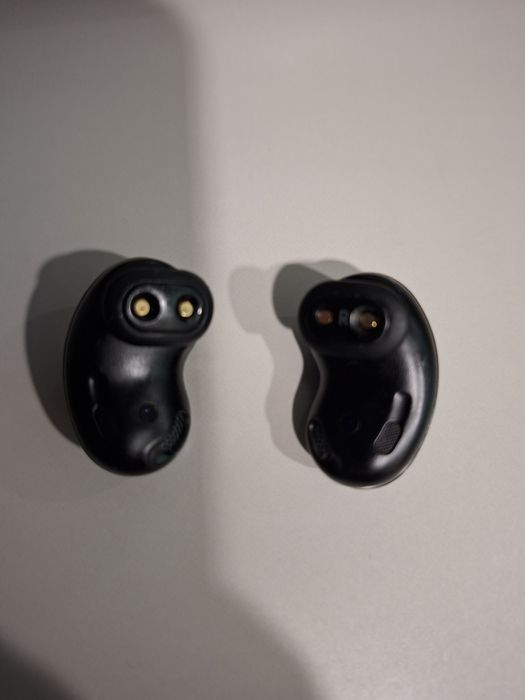 Auriculares Samsung Galaxy Buds Live