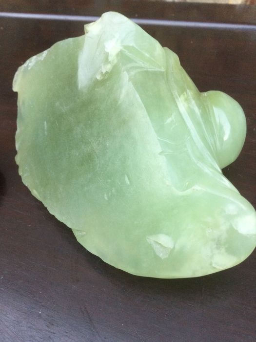 Buda Jade Imperial base madeira exótica China séc XIX 14 cm