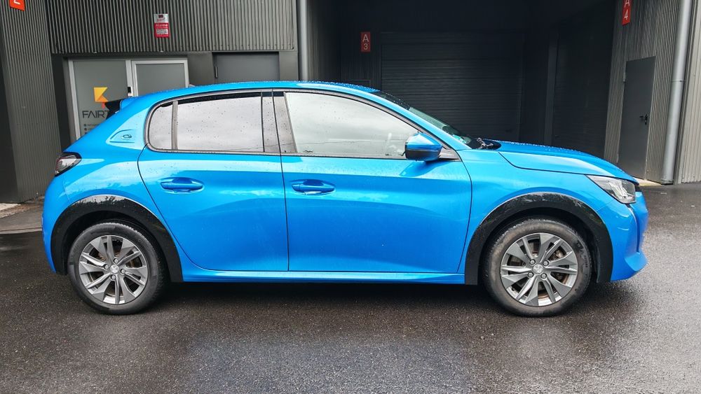 Peugeot e-208 EV Allure Pack 50 kWh 136cv 12/2020