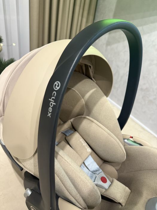 Автокрісло Cybex CLOUD T I-Size PLUS cozy beige