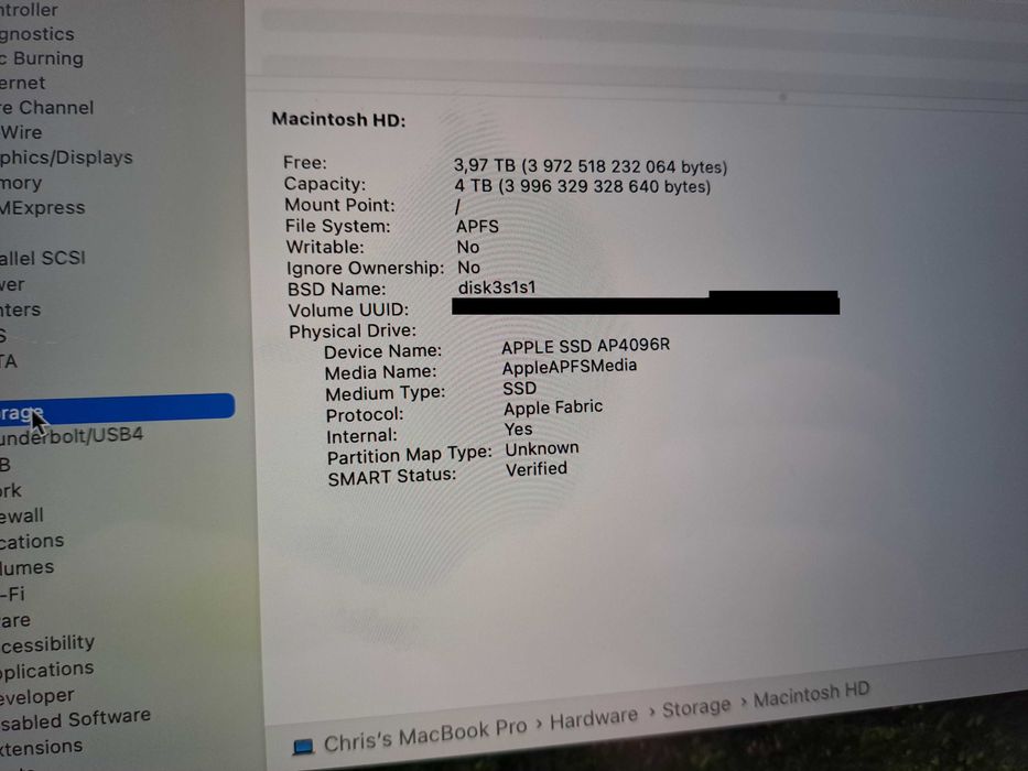 MacBook Pro M1 Max 16'' 64GB RAM dysk 4TB 10 cores z pudełkiem