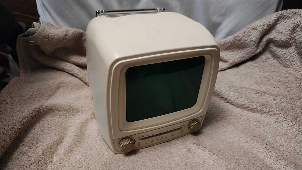 TV przenośny zielony kineskop do retro FM 12V/R14 RF+AV 100%OK Unikat