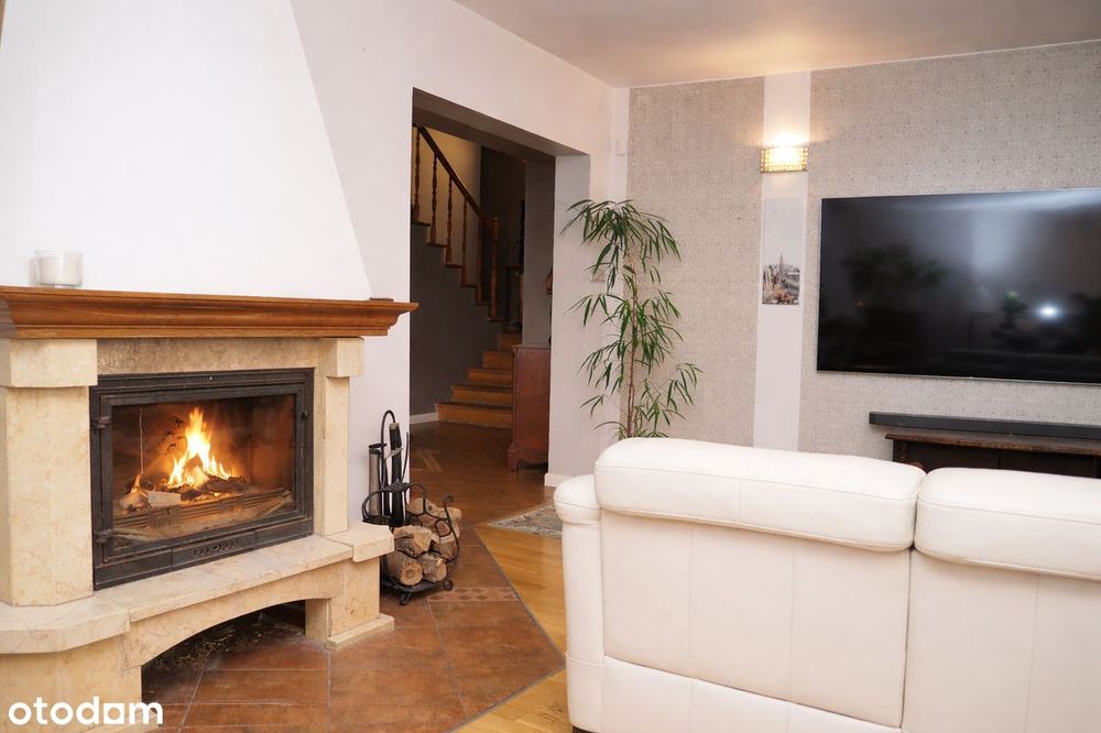 Nowoczesny dom w prestiżowej dzielnicy - Grabówka