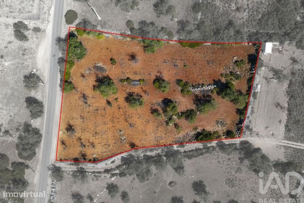 Terreno em Conceição e Estoi de 5480,00 m2