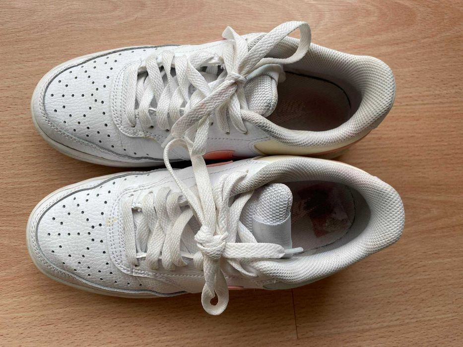 Ténis Nike senhora como novos