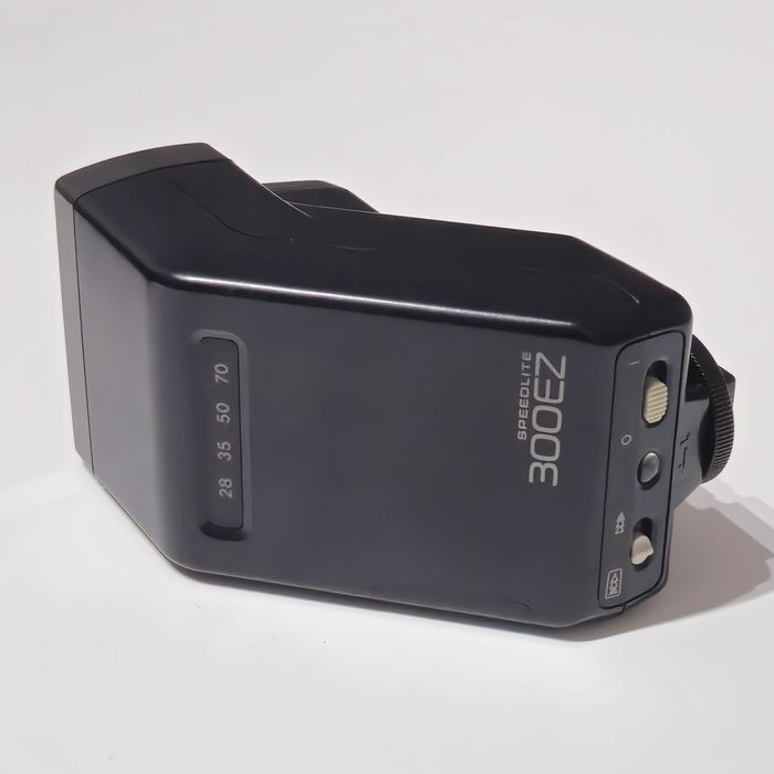 Canon Speedlite 300EZ com bolsa