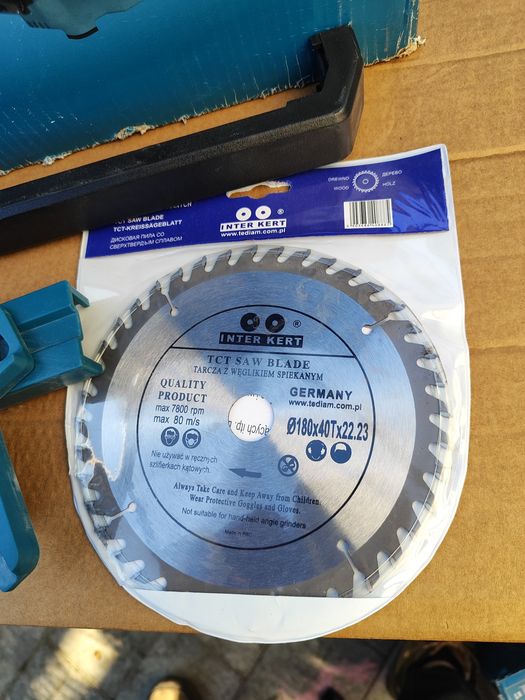 Piła do glazury/krajzega do drewna Erbauer 750wat, 2024 rok