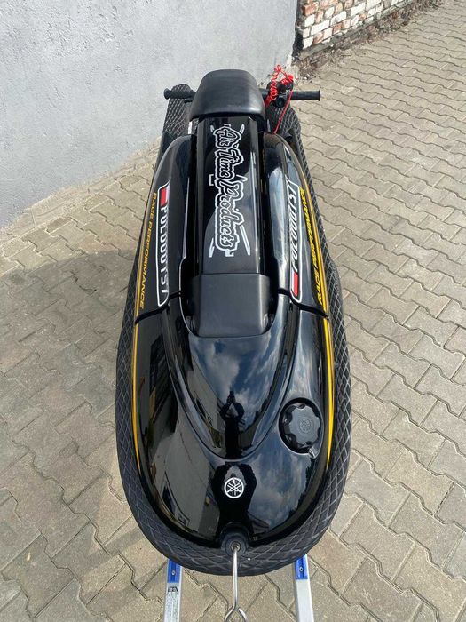 Yamaha SJ700 Super Jet Skuter wodny Stojak zarejestrowany