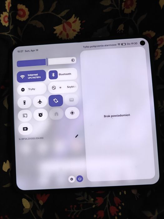 Google Pixel 9 Pro Fold 16/512 czarny stan bdb