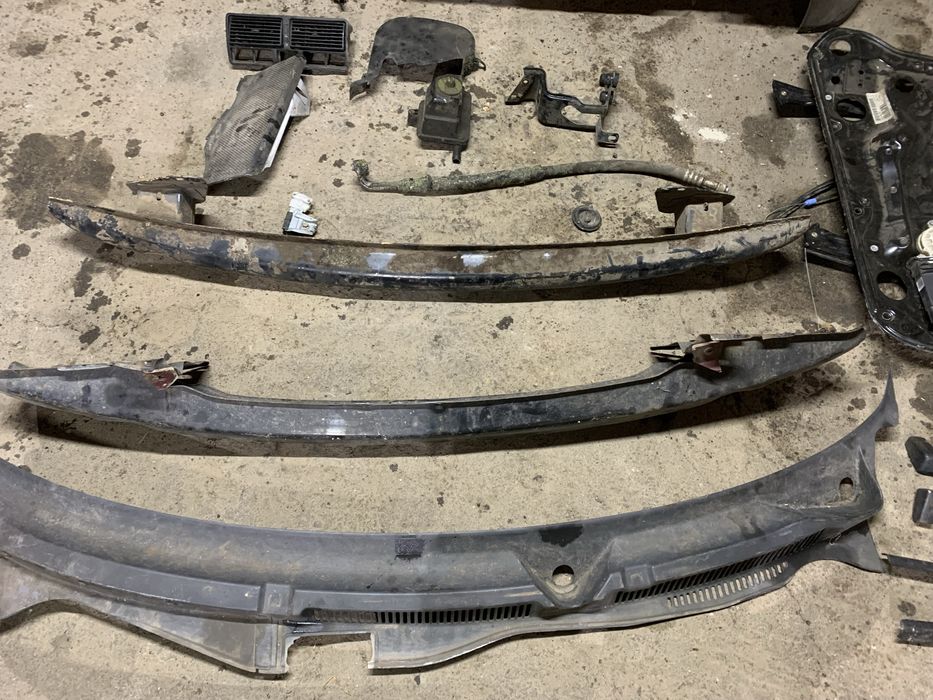 Гольф 4 запчастини в хорошому стані