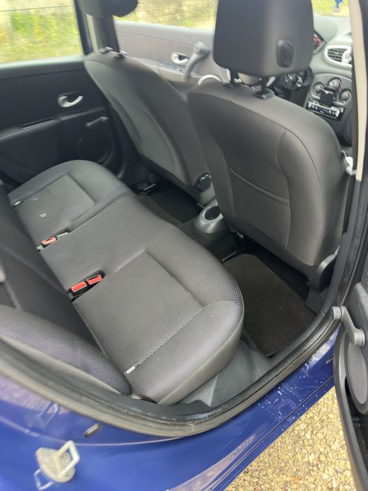 Свіжопригнаний автомат 1.6