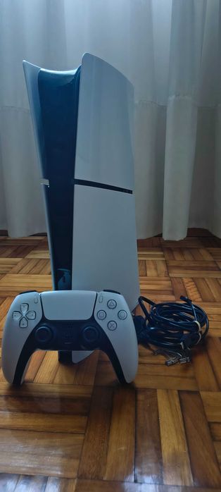PS5 Slim 1TB com Comando