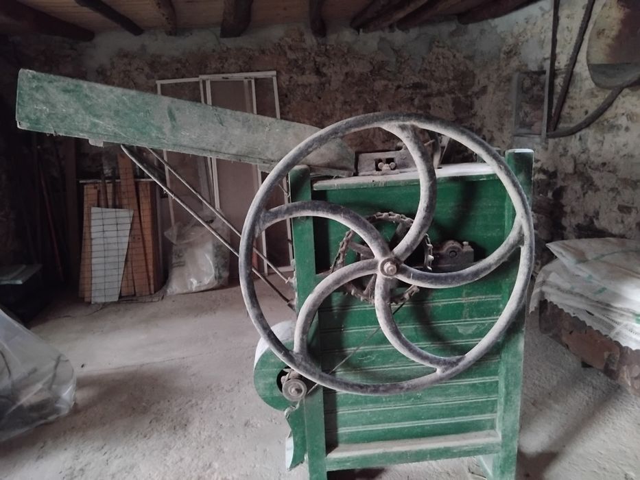 Debulhadora de milho manual