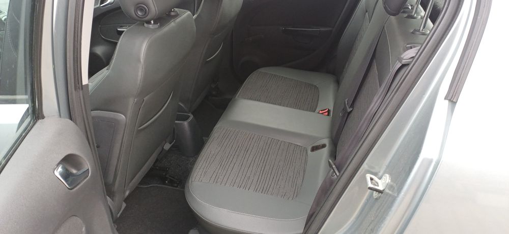 Opel Corsa 1.2 Benzyna 86km/Bogatsza Opcja/ Ładny Stan!