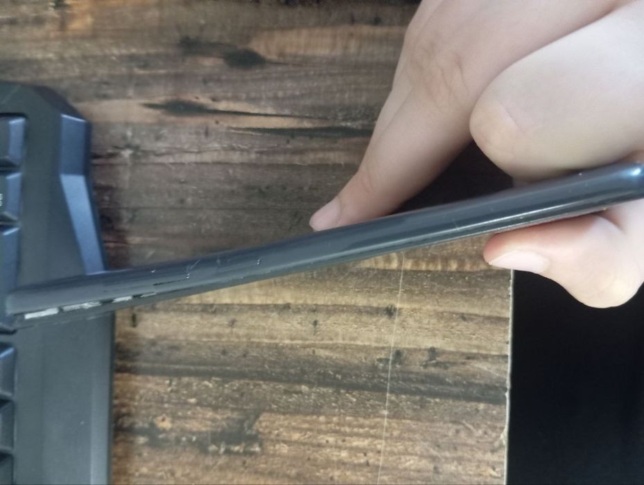 Телефони Редмі , самсунг