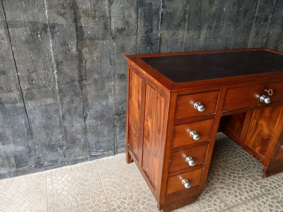 Secretária antiga madeira maciça