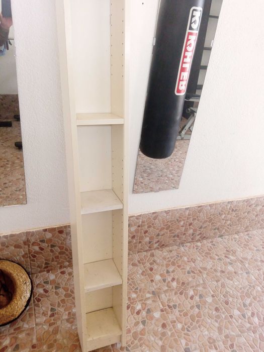 Movel ( Furniture ) Branco - Altura 2,02 metros - Largura 0,20 cm