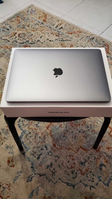Macbook PRO M1 13" 2020 16GB 256GB Touch Cinza Sideral