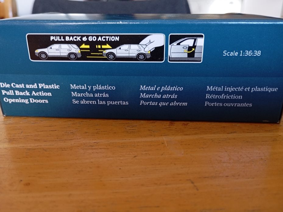 Carrinhos miniatura  de fricção