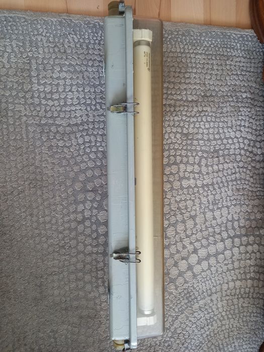 Lampa hermetyczna warsztatowa