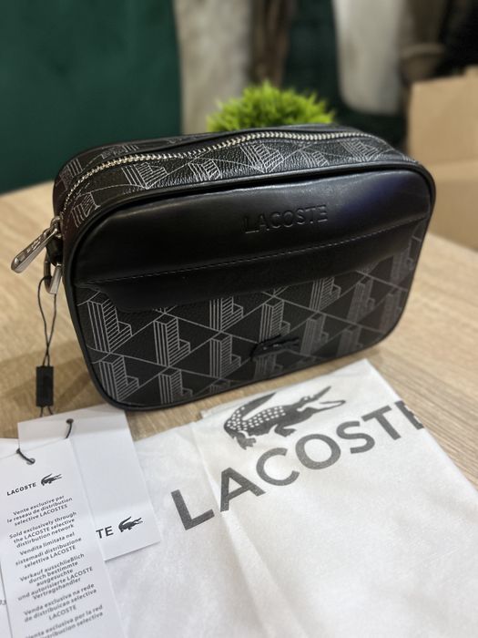 Чоловіча сумка Lacoste