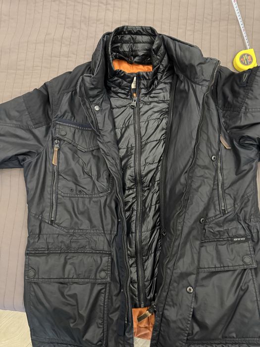 Нова куртка Camel Active