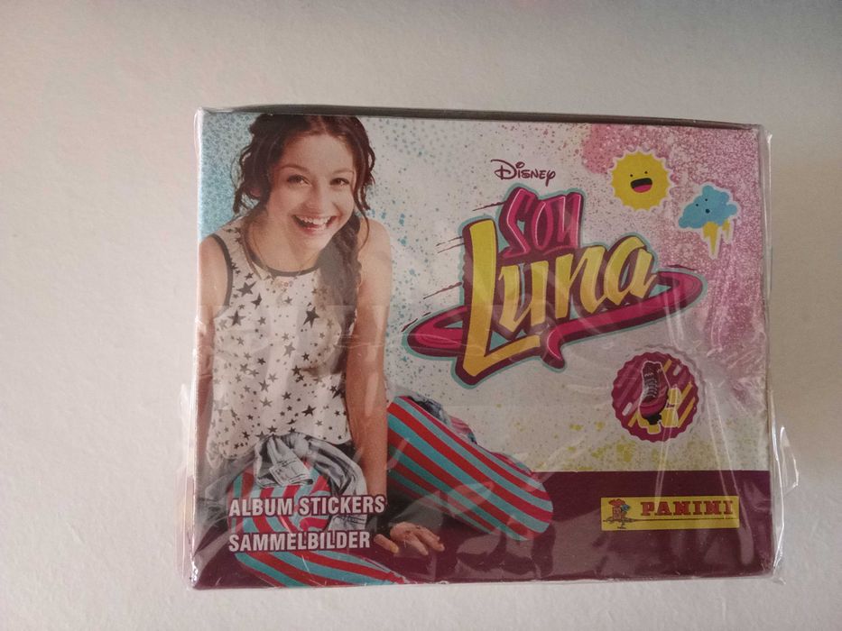 Caixa selada de cromos Panini "Soy Luna"