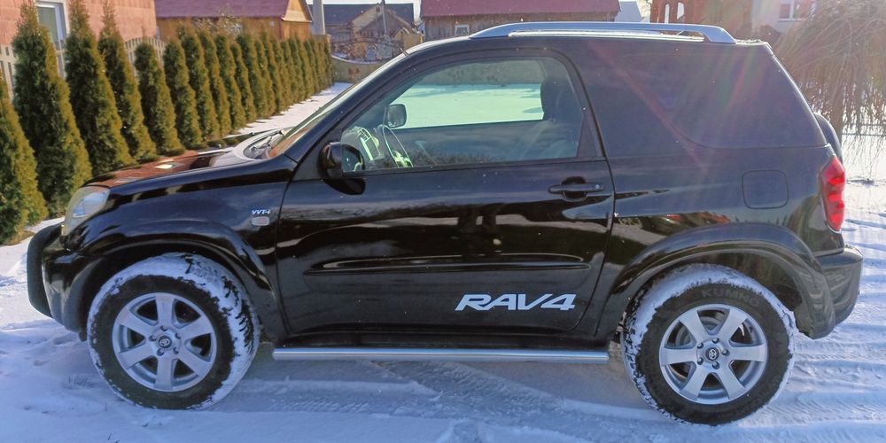 Toyota~Rav4~3drzwi~2.0~benzyna~4x4~189km~Bez Korozji!!