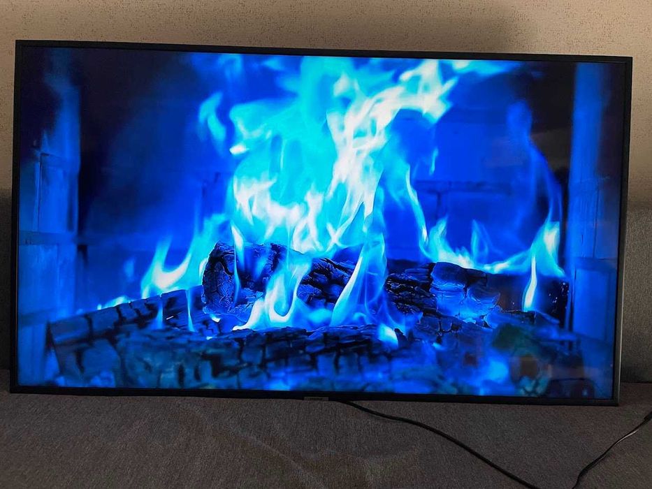 Samsung Smart TV 49" 4K UHD – UE49NU7105K | Excelente Estado