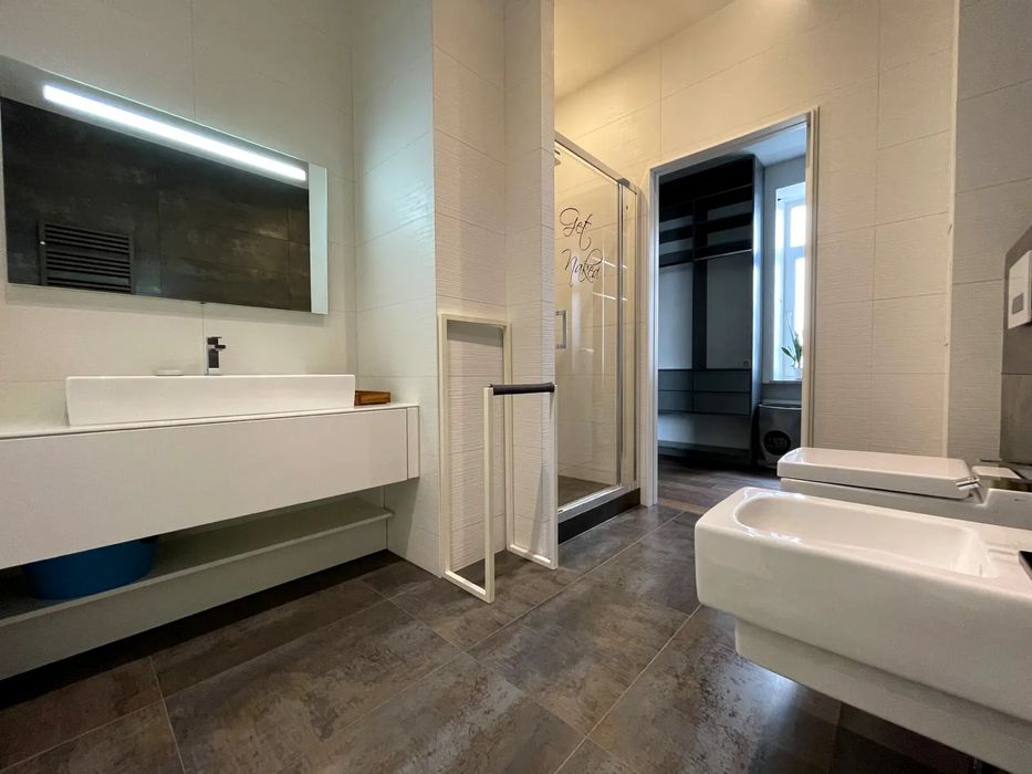 Здам в оренду 2-к Золоті ворота Гончара 12