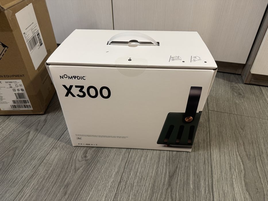 Портативний проектор Nomvdic X300 з звуковою системой Harman Kardon