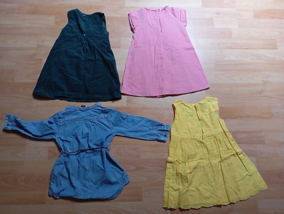 4 vestidos 2/3 anos