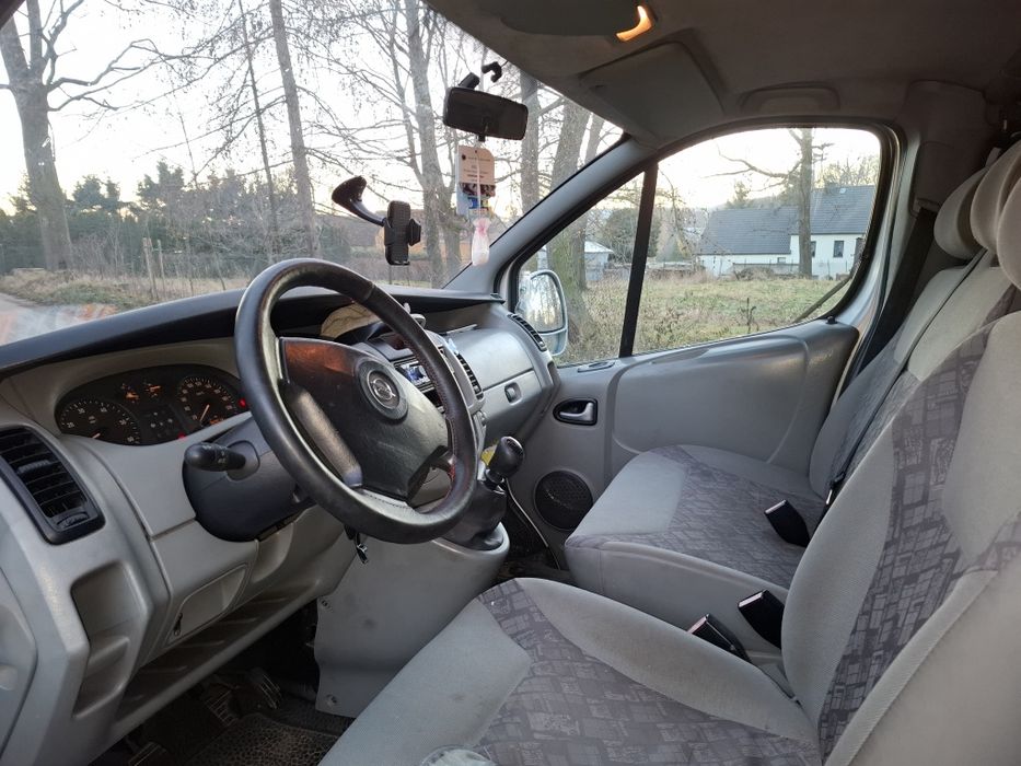 Opel vivaro piękny stan