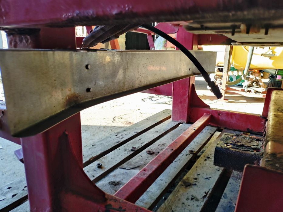 Rozsiewacz nawozu do remontu