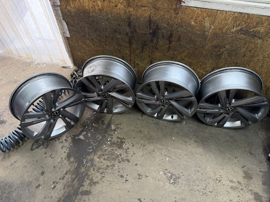 Диски R17 5*112 ET51 7.5J