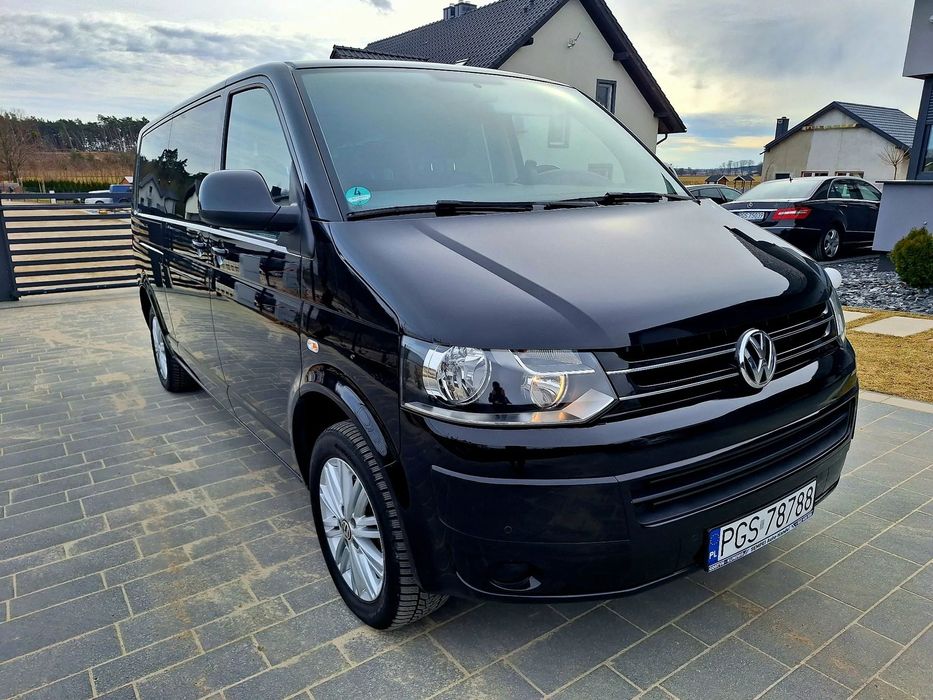 Volkswagen Caravelle 2.0TDI 180ps Caravelle Długi