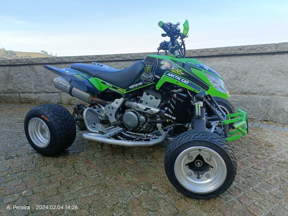 Arctic cat dvx 400