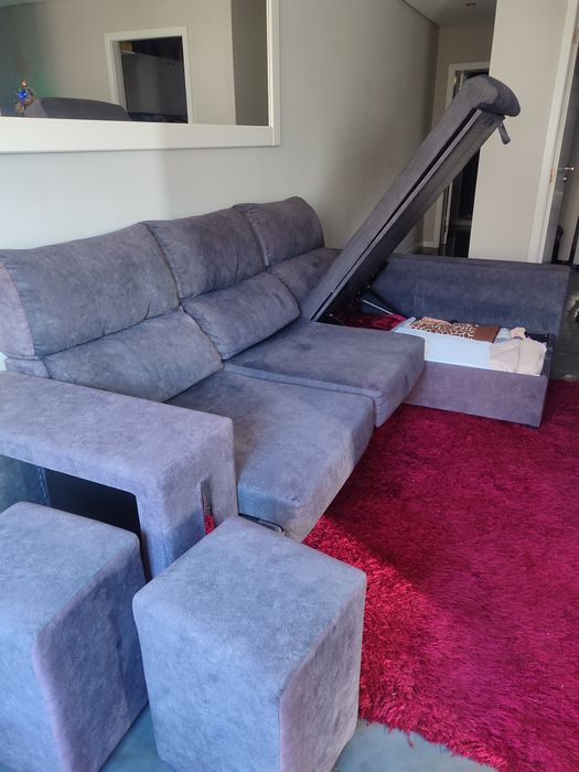 Sofá 2 lugares com chaise long