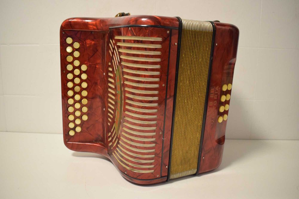 Concertina hohner club IIb Victoria 2 Voz. C.  N 156