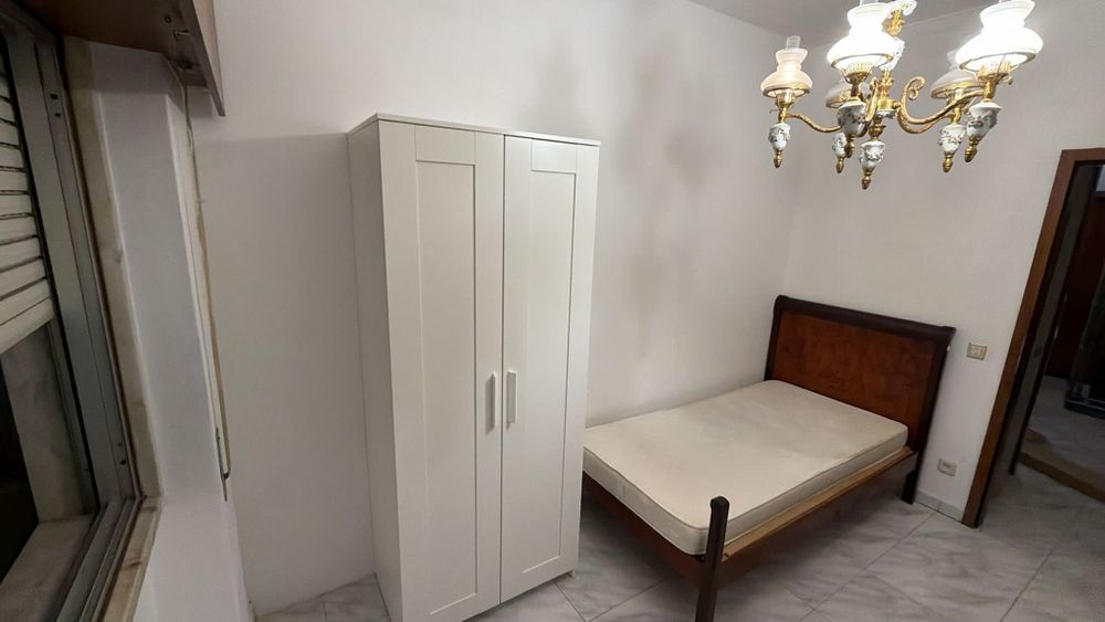 Quarto para arrendar em Cova da Piedade- Almada