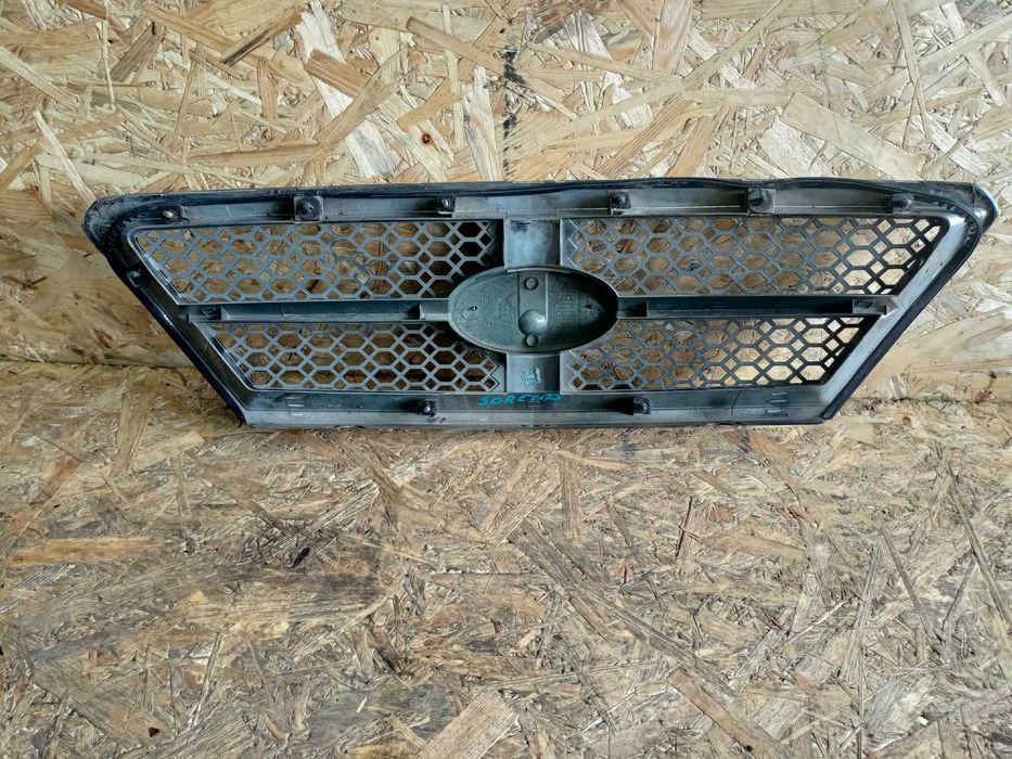 Kia Sorento 1 I grill atrapa oryginał demontaż ładny