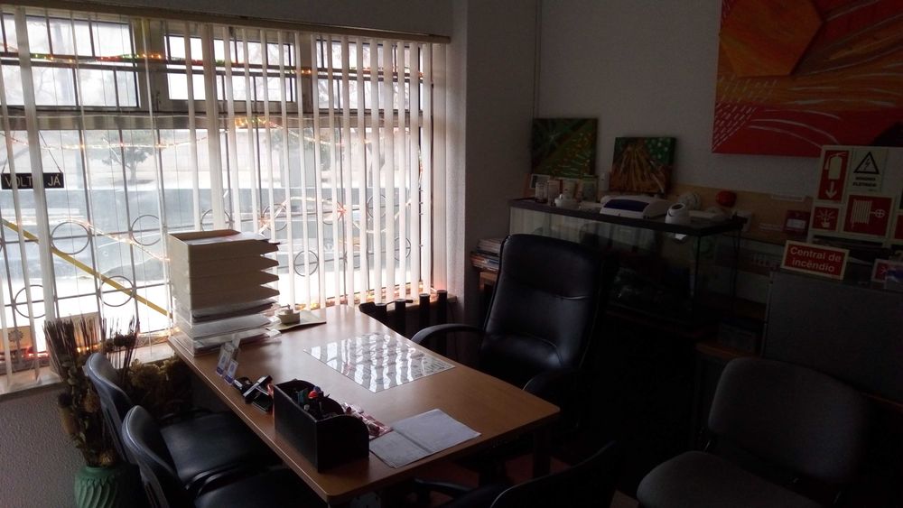 Vende-se Loja no Centro do barreiro