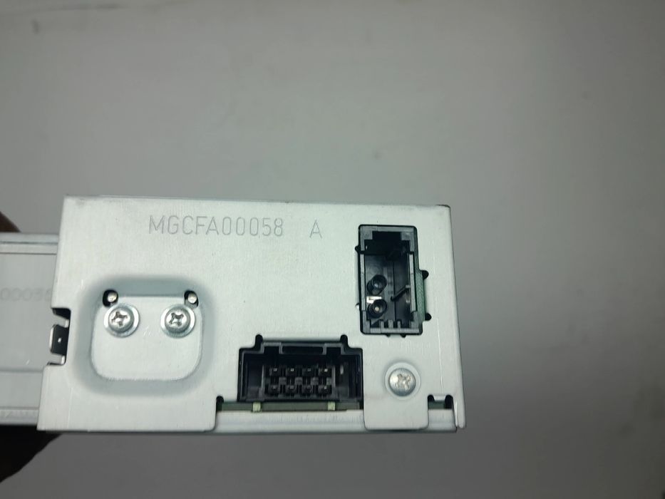 Caixa / leitor CDs AUDI A6 (4F2, C6)