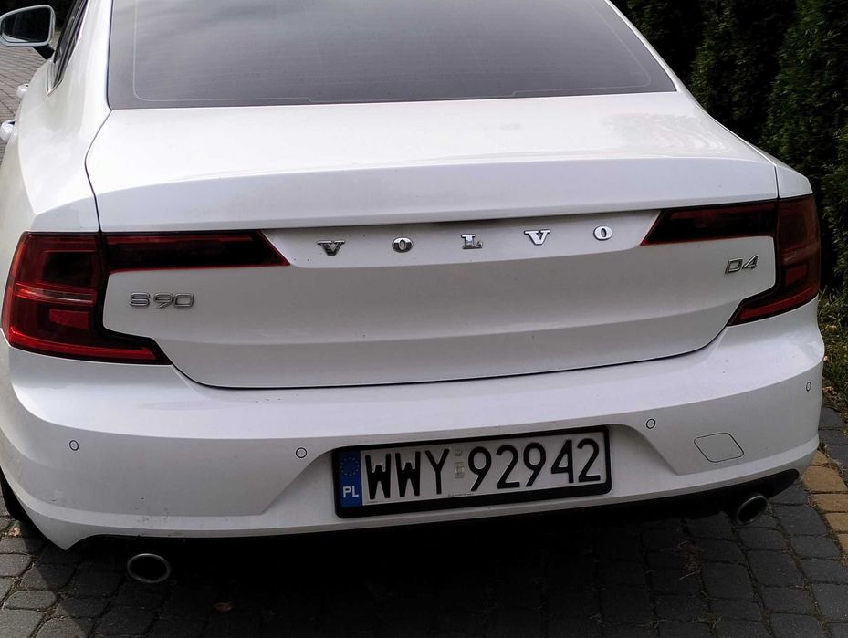 Volvo S90 D4 Momentum