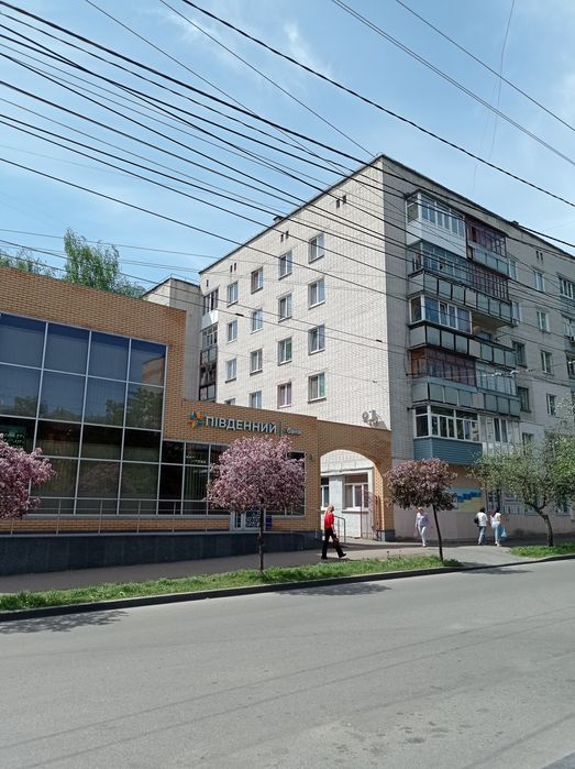 3-х кімнатна квартира в елітному будинку. Центр міста.