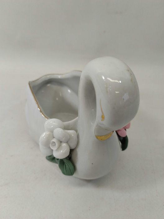 Porcelanowy Łabędź