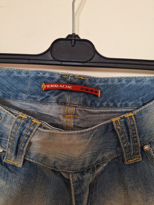 Calças de ganga / jeans de senhora FERRACHE, 38