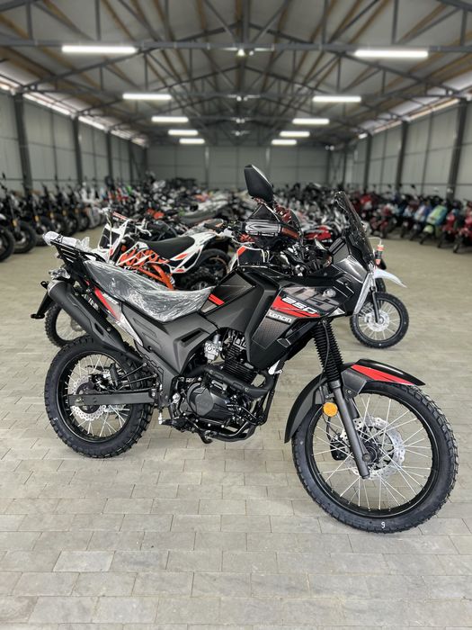 Мотоцикл Loncin 250 Безкоштовна доставка