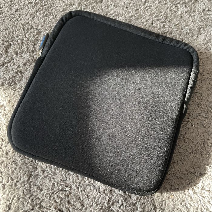 Lacdo Etui pokrowiec na płyty dysk pendrive lub kable #E50