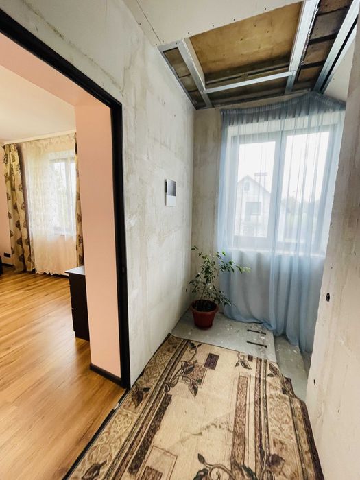 Продаж  окремого будинку+ магазин  в класній локаціі Солонка! Львів